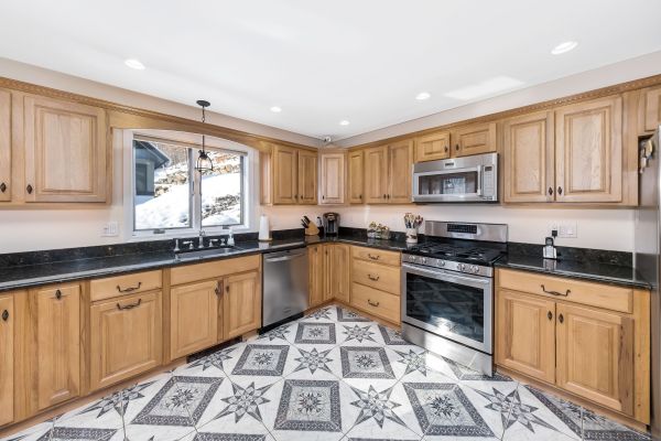 Custom Cabinet Making in Cleveland