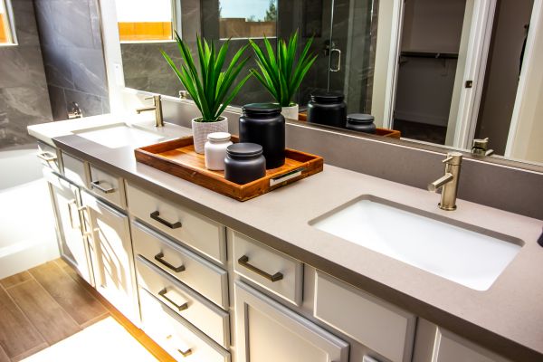Bathroom Cabinet Remodeling in Cleveland